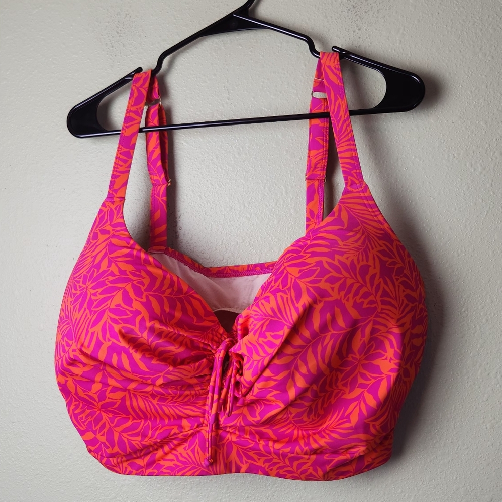 NWT ' Swimsuits For All Plus Size Bikini Top Size 44F